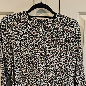 NYDJ women's blouse